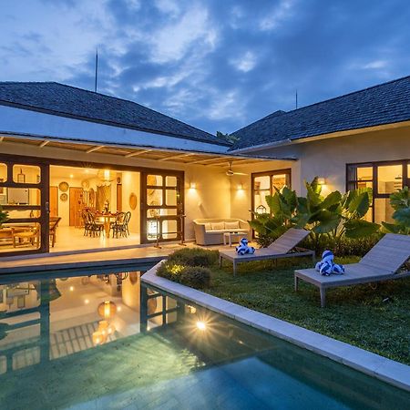 Villa Thamilla By Optimum Bali Villas 캉구 외부 사진